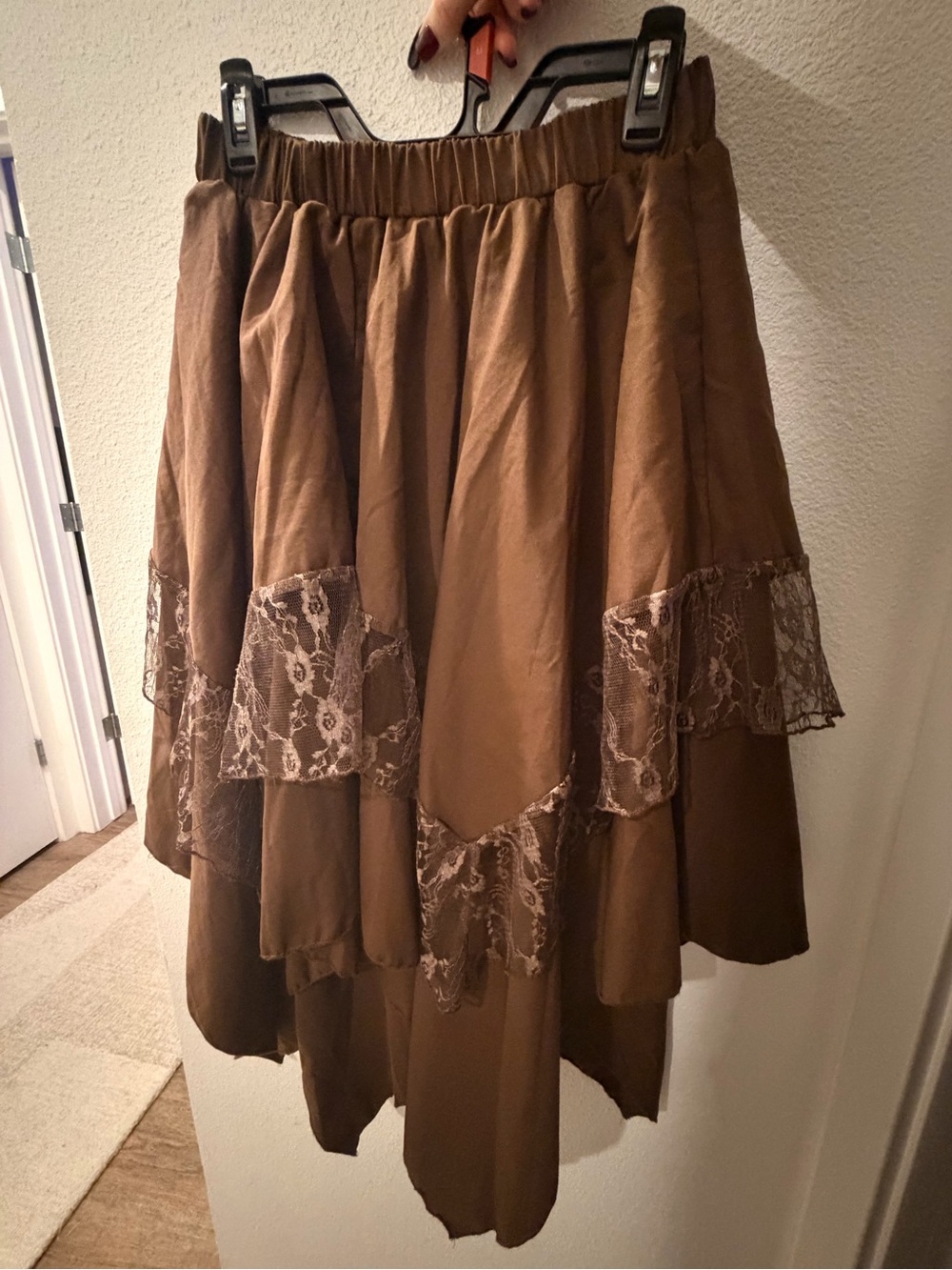 Womens Brown Lace-Tiered Midi Skirt
